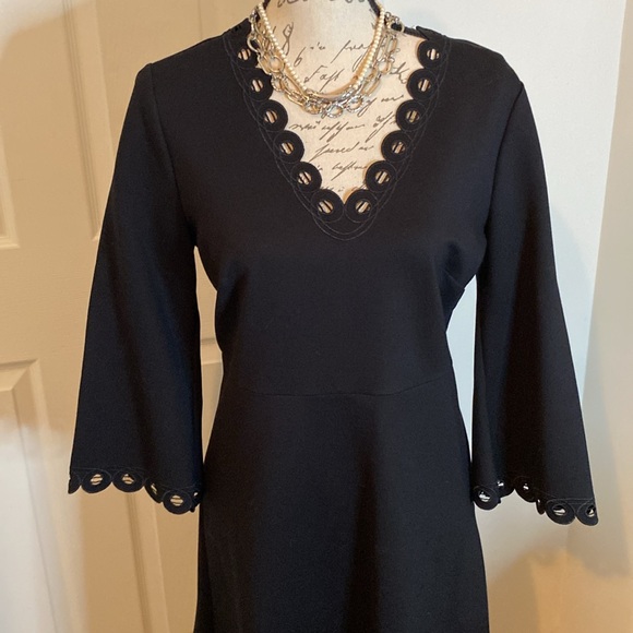 Chico’s Openwork Trim Ponte classic comfortable Little black dress - Picture 2 of 5